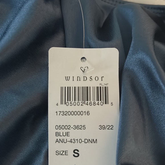 Prom Dress - Picture 5 of 5